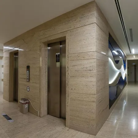 And Luxury In Besiktas Estambul